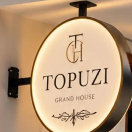 Topuzi Grand House *